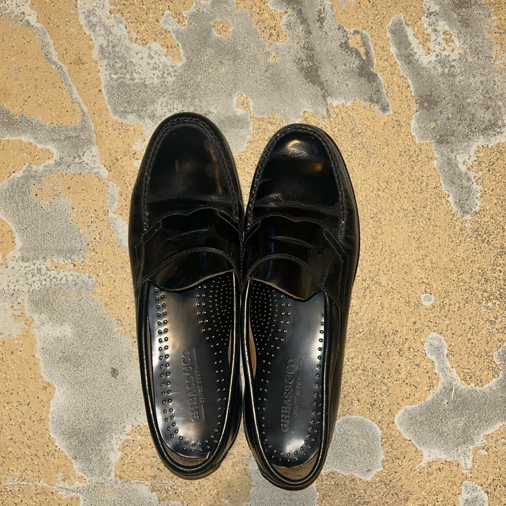 G.H. Bass & Co. Weejuns Black Leather Men’s Loafers